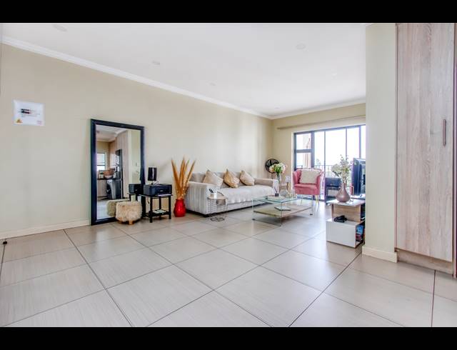 3 BEDROOM APARTMENT RENTED IN WILGEHEUWEL